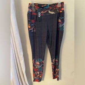 Women’s printed leggings